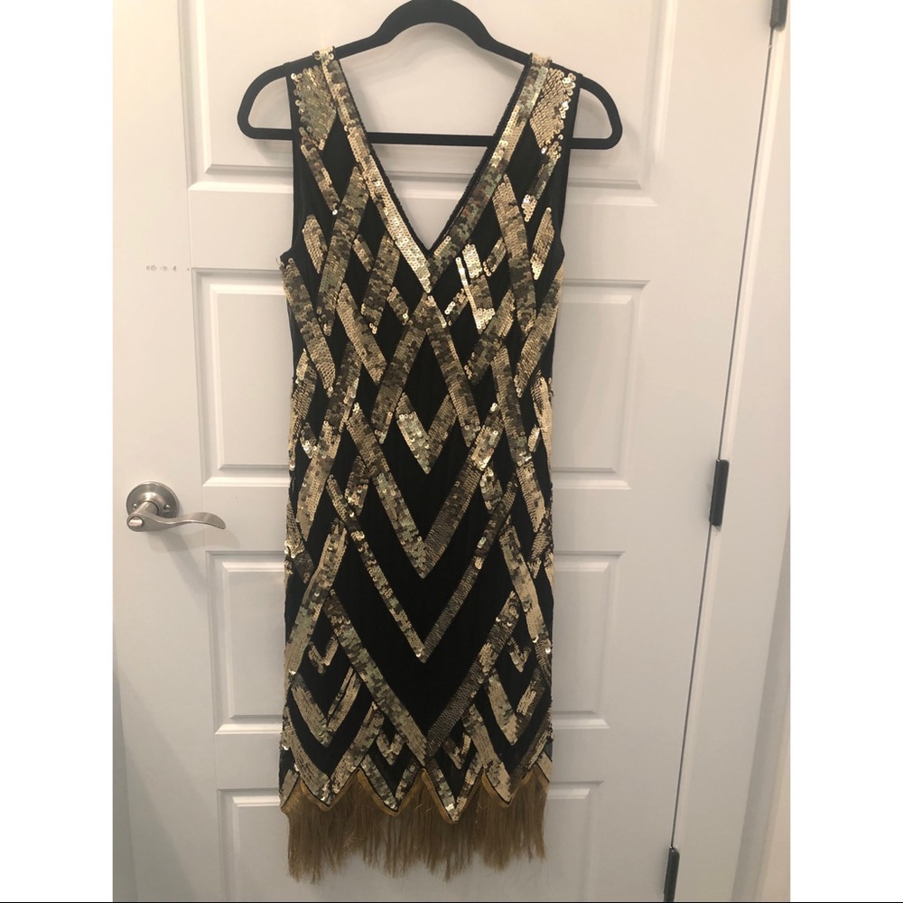 Black and gold flapper dress